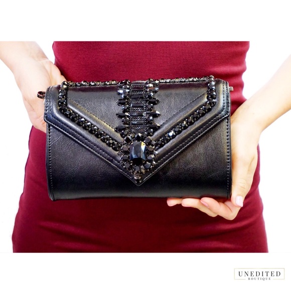 NWT - Cynthia Crystal Embellished Clutch - Picture 4 of 5